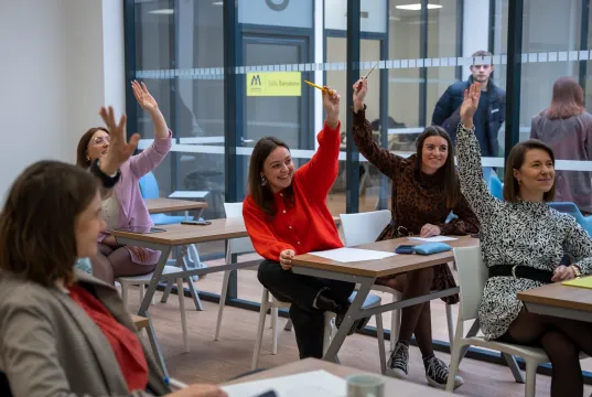 Etudiants en communication à l'ECS Reims