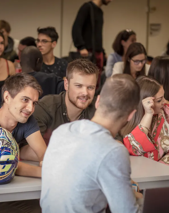 Classe d'étudiants de l'ECS