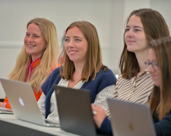 étudiants en cours